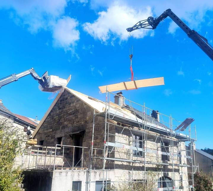 Travaux charpente Saint-Chély